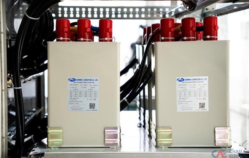 Tụ bù dầu có dạng bình hình chữ nhật