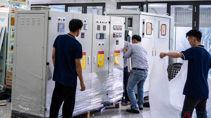 Giới thiệu Điện Châu Á 7 Tủ điện công nghiệp hoàn thiện giao cho khách hàng