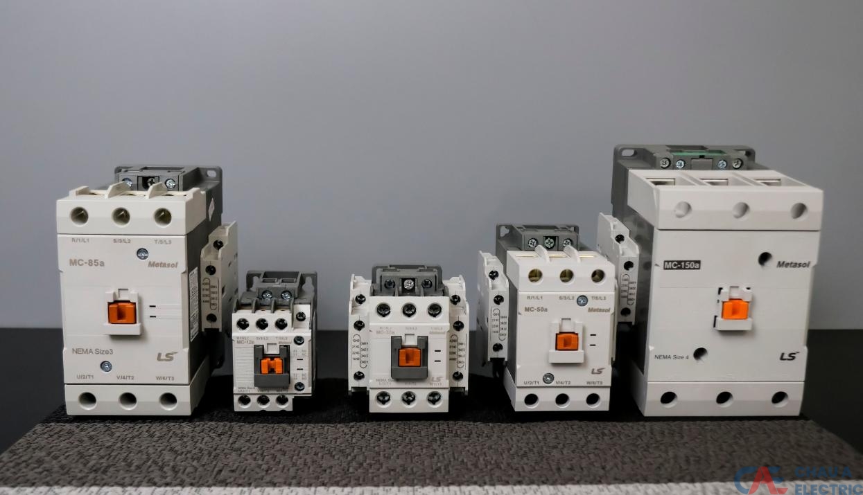 Contactor thường dùng nhiều cho các tiếp điểm dạng mở