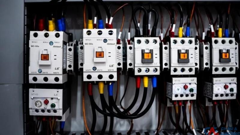 Khởi động từ là thiết bị quan trọng trong hệ thống điện và điều khiển công nghiệp 