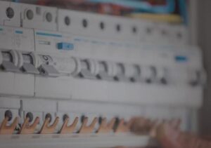 Các loại aptomat chống giật tốt nhất gia đình